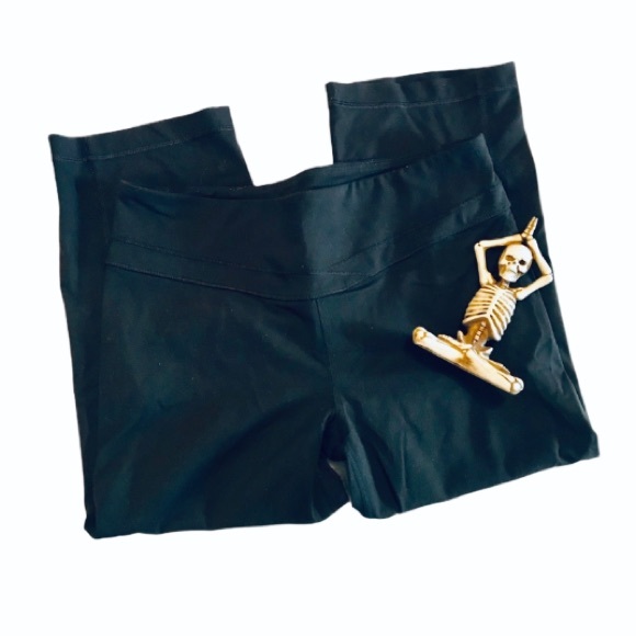 Victoria’s Secret Made Sexy Supermodel Capri Pant - Picture 1 of 7